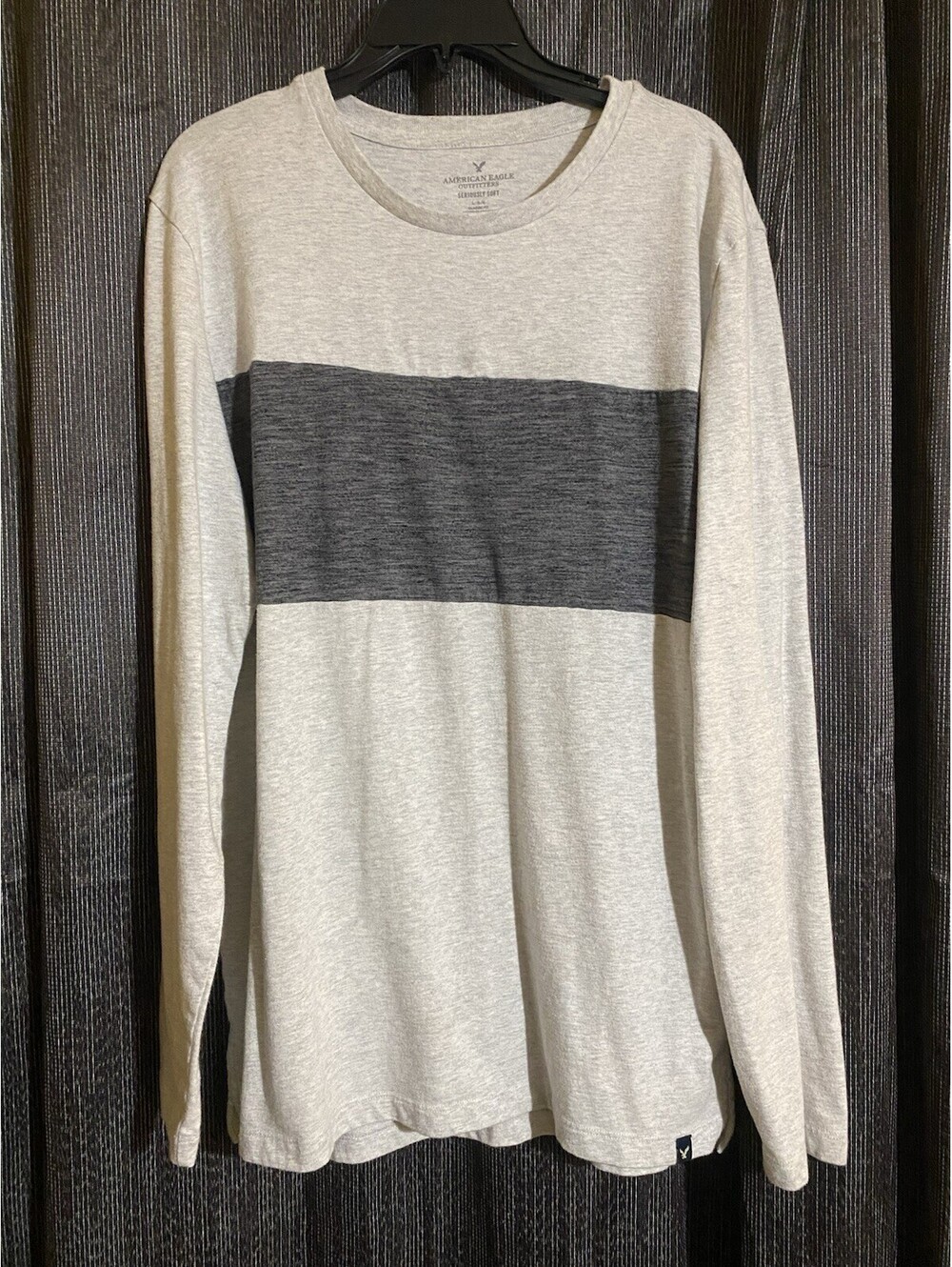 American Eagle Men's Size Large Classic Fit Two-Tone Gray Soft Long Sleeve Shirt